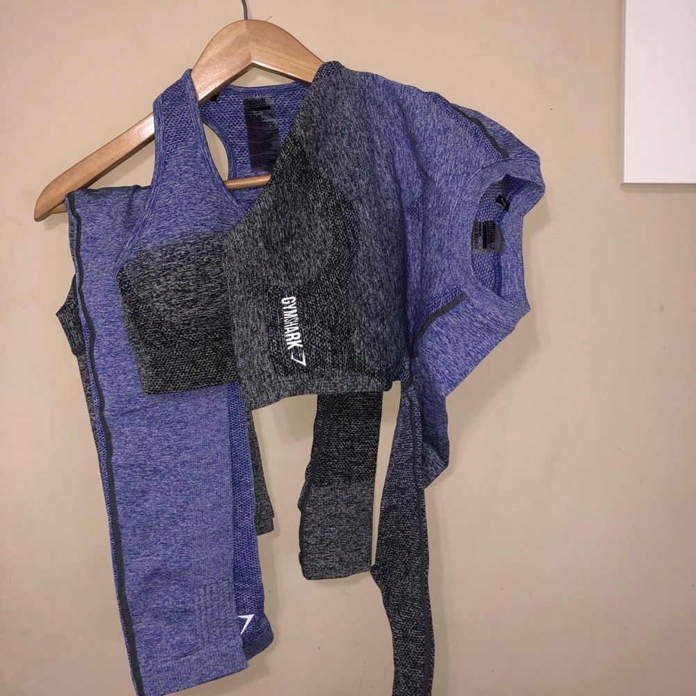 GYMSHARK OMBRÉ PURPLE SEAMLESS SET